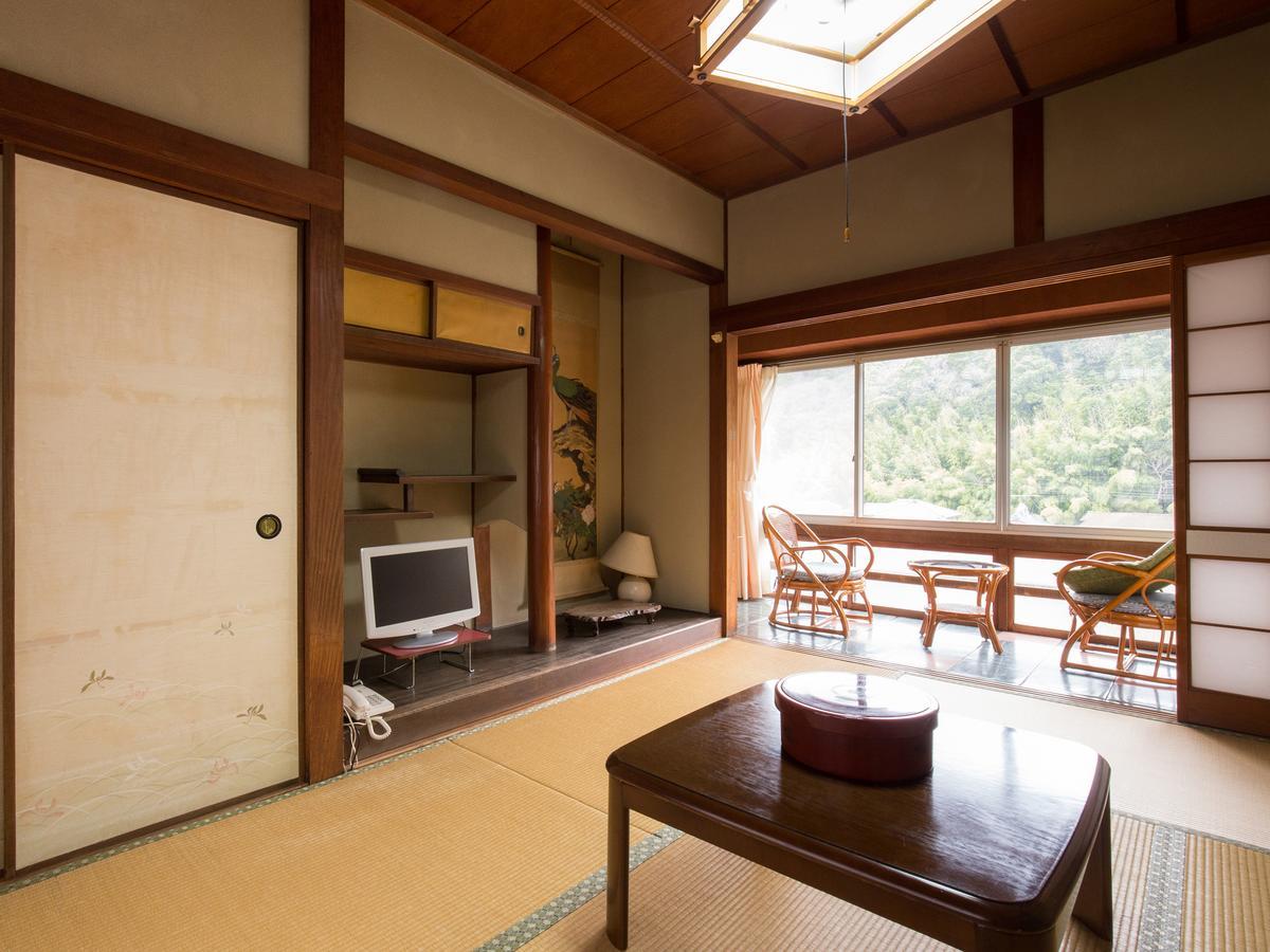 Izumiya Ryokan' Tawarayama Onsen Nagato  Εξωτερικό φωτογραφία